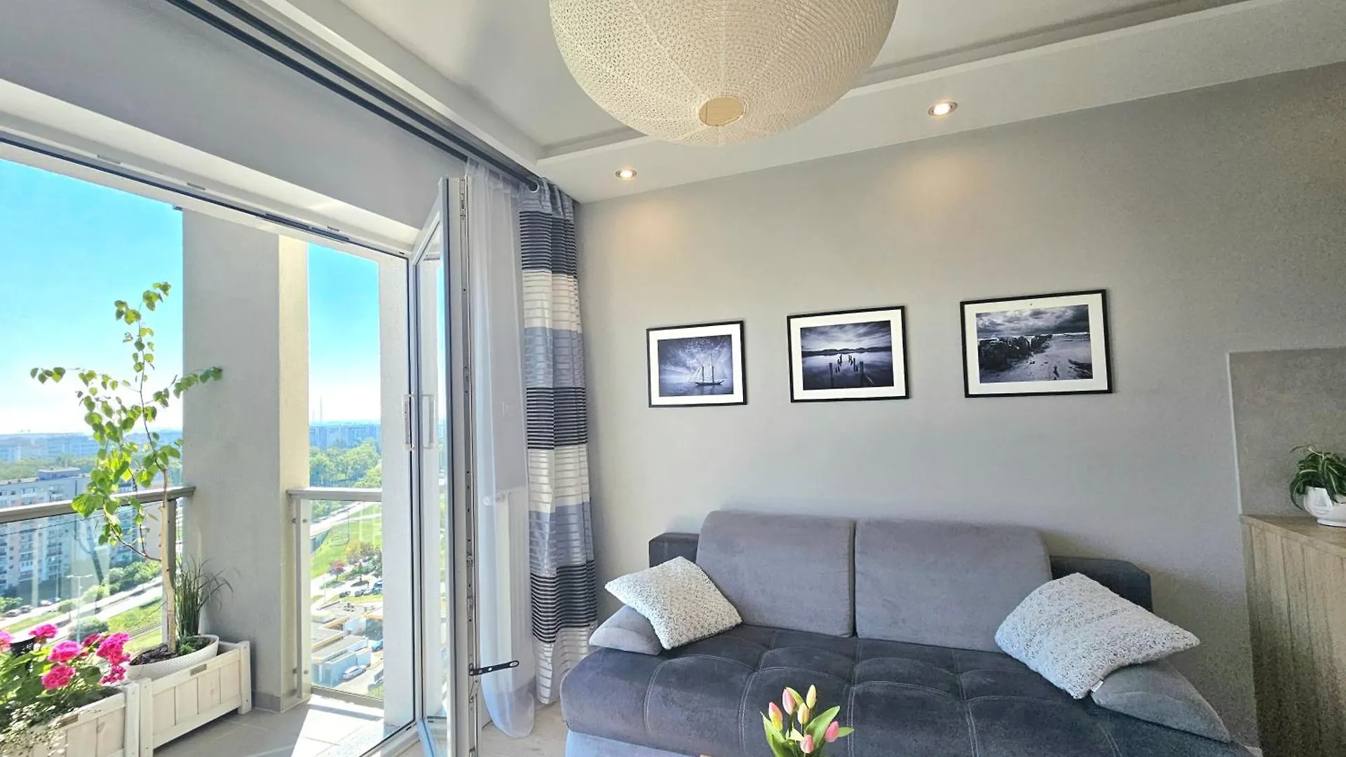 Apartament Nice View -16piętro, parking podziemny, blisko morza Gdańsk